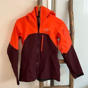 Arc’Teryx Sentinel Jacket